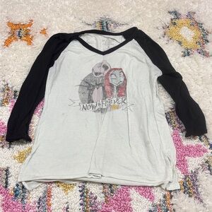 5/$10 Nightmare Before Christmas T-shirt